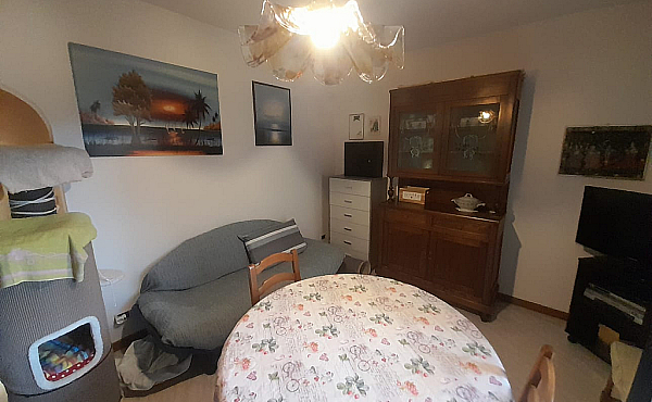 Appartamento - Zona Farnesiana - PC (A3050)