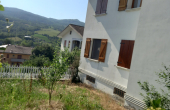 Lato Nord con giardino 